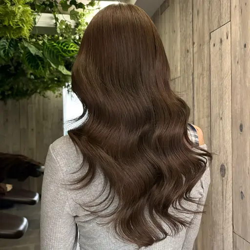 ♡U24応援価格♡【🎀ブリーなしでできる透明感明るめカラー🎀】最小限のダメージでまろやかカラーに✩.*˚