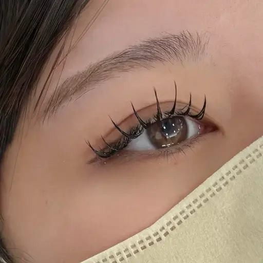 【平日限定】マツエクモデル募集🎀100本まで付け放題！※説明文をよく読み承諾して頂ける方よろしくお願いします🙇‍♀️