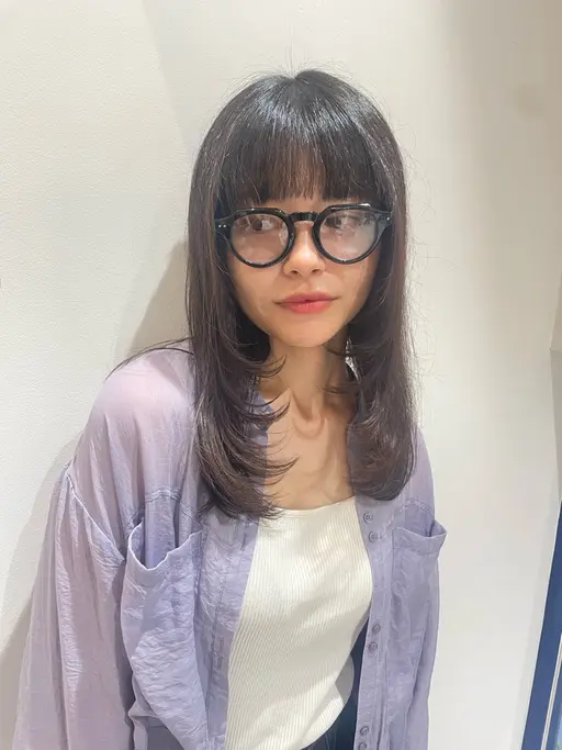 学生さん必見❣️【人気NO1❤️】お洒落女子必須❣️カット+トレンド透明感カラー✨+オージュアヘアマスク付き🌹