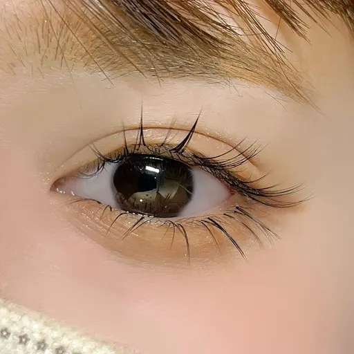 【大人かわいい🖤】デザインエクステ90分￥7,000