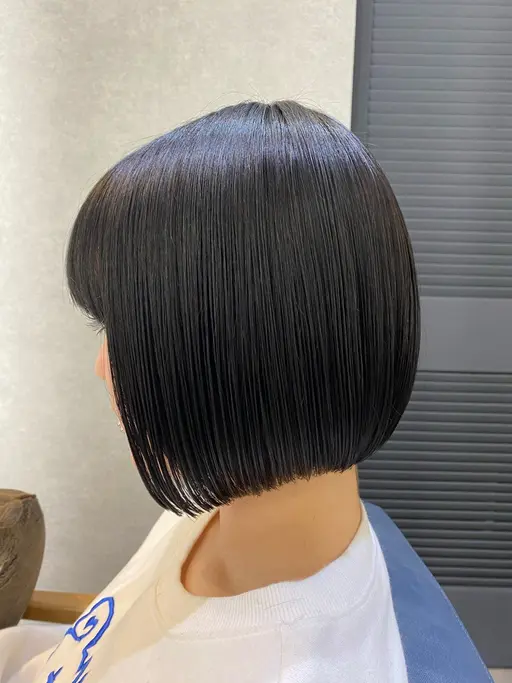☘️ボブ✂︎ミニモ学割☘️⭐️10代20代に人気⭐️ボブカット🌈そのまま出かけられるアイロン仕上げ付き♪