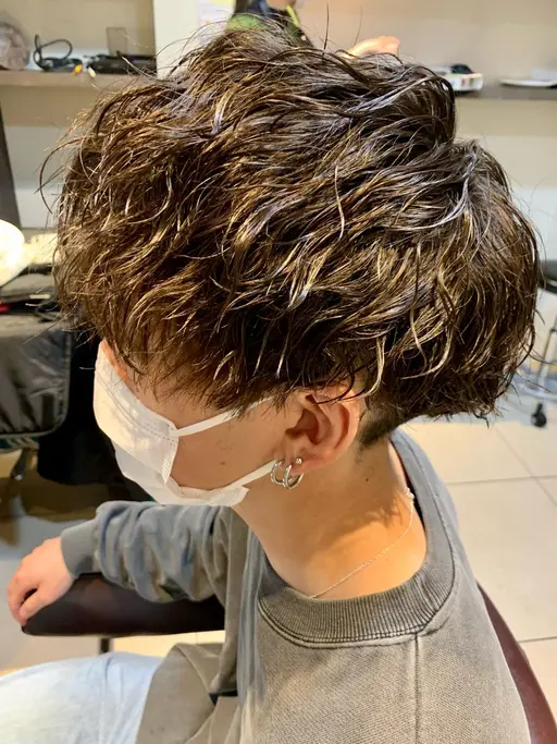 ❄️19時以降❄️🔥メンズ限定🔥カット＋パーマ