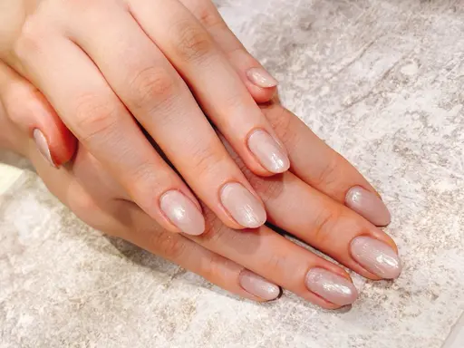 ハンドネイル無料施術⭐︎オフなしワンカラー　3/7 13:30-15:00 空いています