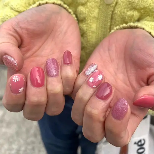 【ハンド💅✨/アート6本】持ち込みデザインOK 🎨🩵（オフあり）※補足は必ずご確認ください