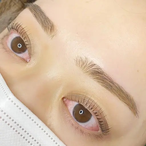 当日限定　アイブロウワックス＋ラッシュリフト