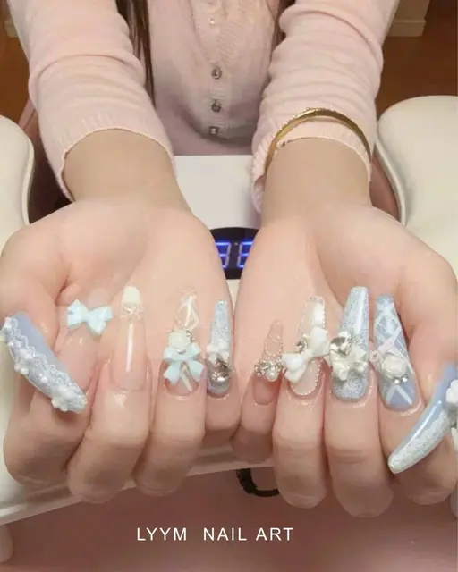 【スーパーロング長さ出し☆やり放題180分　10本デザイン 15,850円 】華やか系・当店全パーツつけ放題