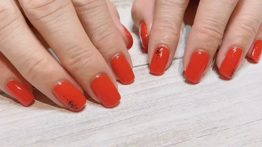 ジェルネイル✨ワンカラー💚🧡オフあり🧡💚ケア込みです💚