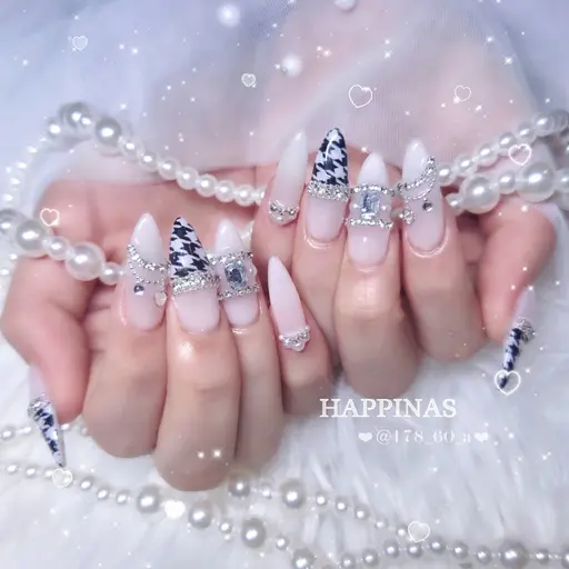 💜スカルプアート&パーツ付け放題ネイル【オフ込】💚