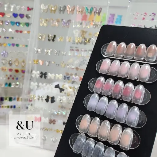 パーツアート1本プレゼント🎁 流行りの【チーク×マグネットフレンチネイル】