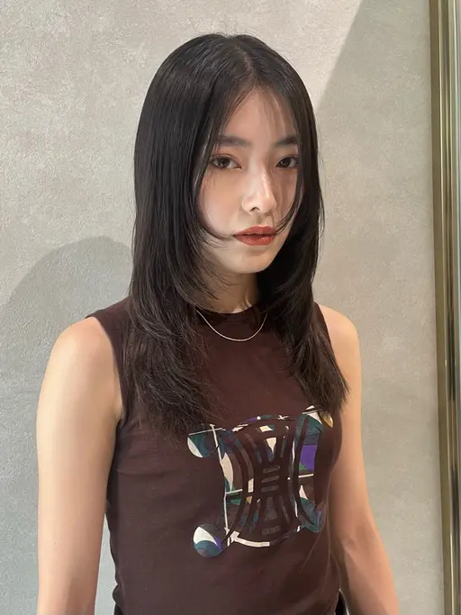 顔周りレイヤーカット💇♀️+🫧シャンプー+トリートメント🫧