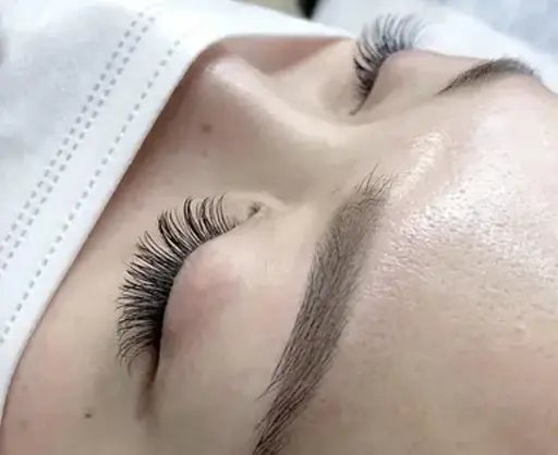 【モニター価格】期間限定！話題のエクステ×パーマ🌟LED100本￥3980💗