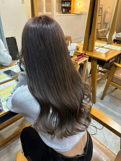 🎄✨12月平日限定✨🎄ブリーチなしワンカラー➕うる艶トリートメント