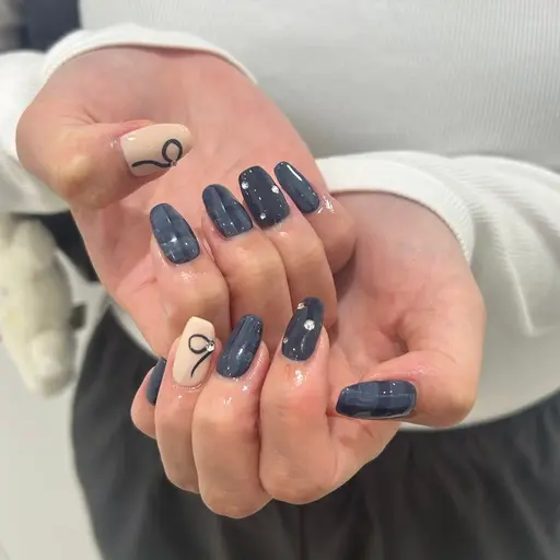 4/2(木)11:00-ハンド オフありシンプルアート✨️💅