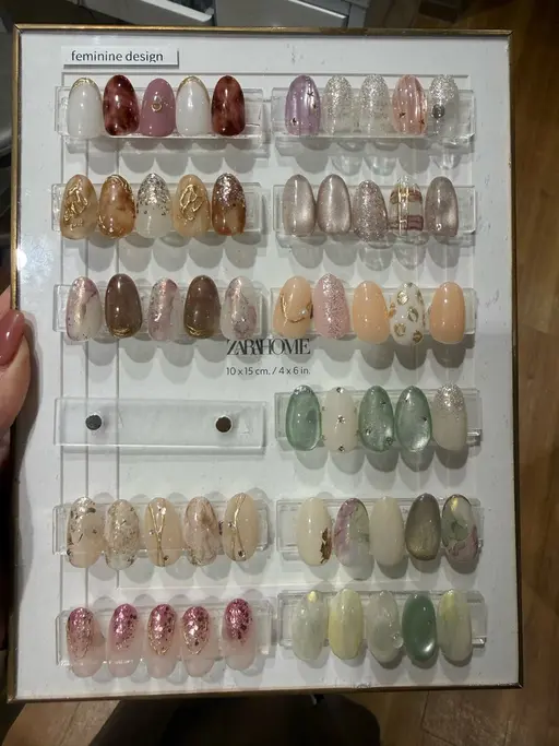 feminine デザインネイル