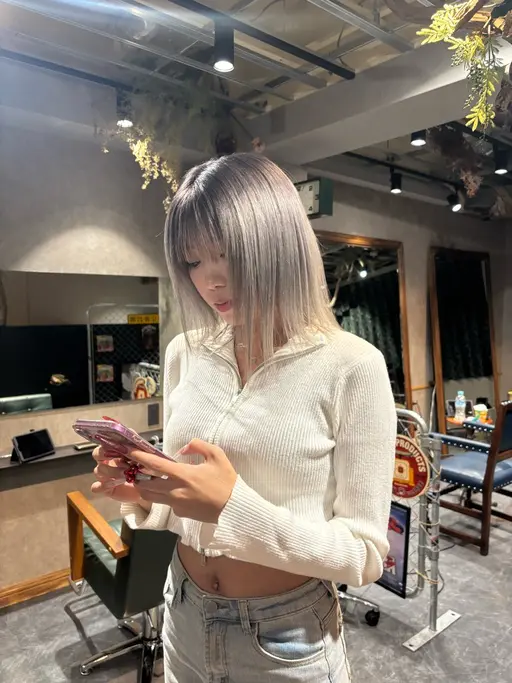 ダブルカラー＋カット＋艶トリートメント