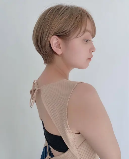 【レディースショートの方限定‼️】カット＋カラー＋ダメージ補修トリートメント🫧