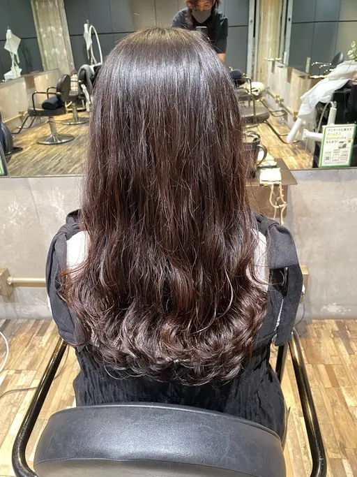 「自然なコテ巻き風パーマ」弱酸性デジタルパーマ➕カット