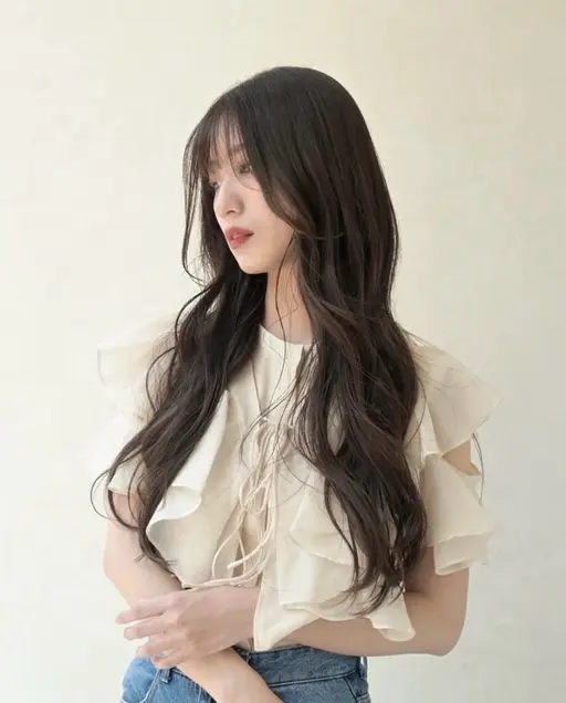 1/17レディース限定！！ロングヘアカットモデル募集中！　5センチ以上切らせて頂ける方のみとなります！