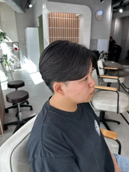 女性目線の好印象ヘアによるメンズカット+シャンプー