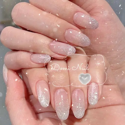 【自爪】❤️🔥1月限定値段❤️🔥ラメグラデーション💅🏻ケア込み3980円