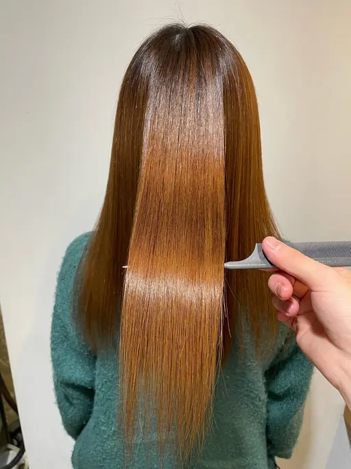 【お得なクーポン/当日&平日限定】学生カット＋髪質改善トリートメント