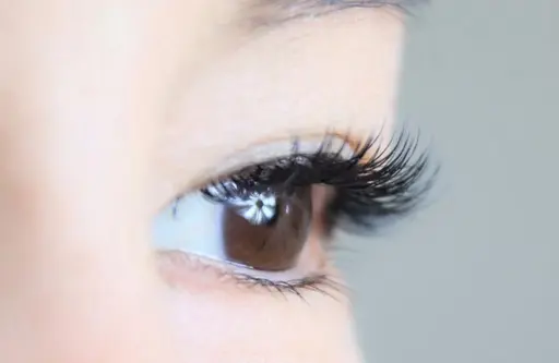 まつ毛エクステ100本(オフなし)