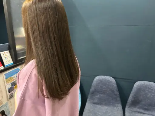 《平日限定》似合わせカット+柔らかカラー🩶