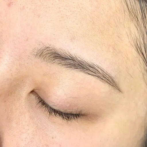 アイブロウスタイリング(WAX脱毛)🎀女性限定🎀　所要時間約80分前後