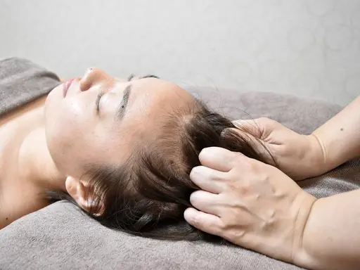 ＜新規＞目パッチリ・首肩こり◆睡眠！ヘブンリードライヘッドスパ45分