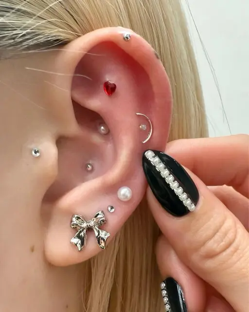 耳ツボジュエリー