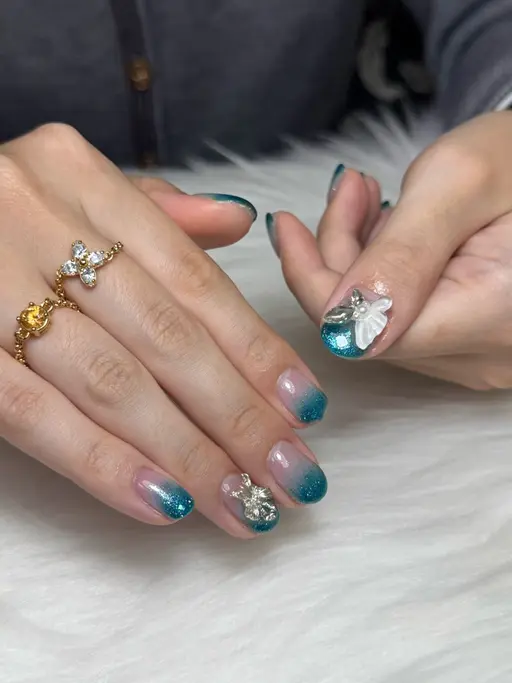 12月⭐オフ無料⭐ ワンカラー/ラメグラ＋2本アート