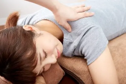 お試しコース15分　首肩上半身中心ボディケア