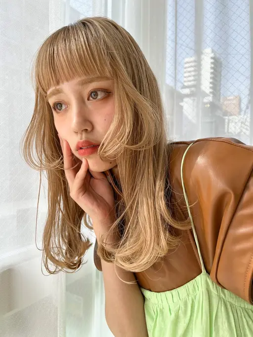 🎀カット+ブリーチカラー+全体カラー👸🏼