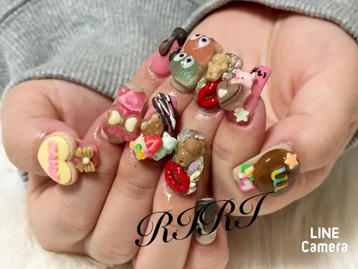 新規ジェルオフ込みジェルネイルやり放題