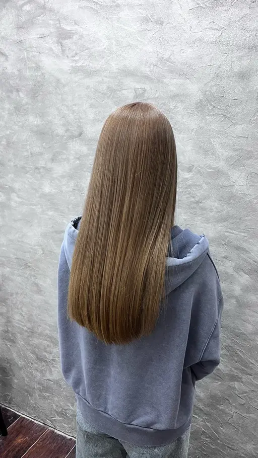 【🕊限定✨️】似合わせカット✂️＋ダメージレス透明感カラー🧊🫧＋✨️髪質改善トリートメント✨️