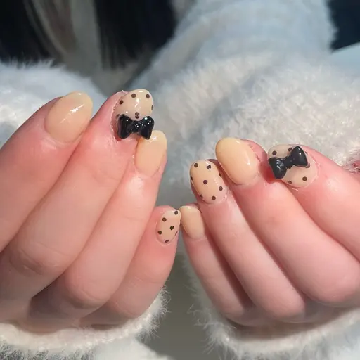 【オフ込み】ワンカラー＋持ち込み4アート