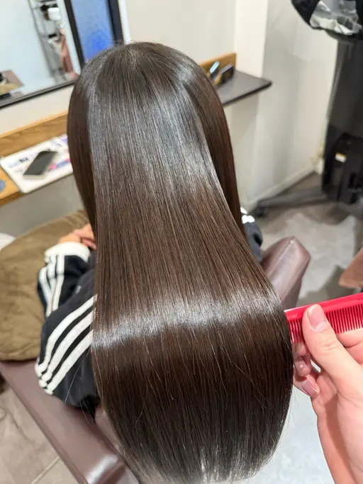 【1月限定】髪質改善ストレート+内部補修tr✨️