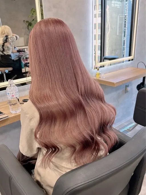 【🎄クリスマス前限定メニュー🎄】🩷🩷ブリーチハイトーンカラー🩵🩵