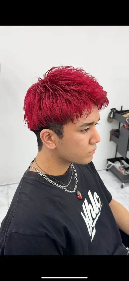 1月18日日曜日限定‼️19:00~ 先着1名様限定 メンズショートスタイルAujuaトリートメント無料✨