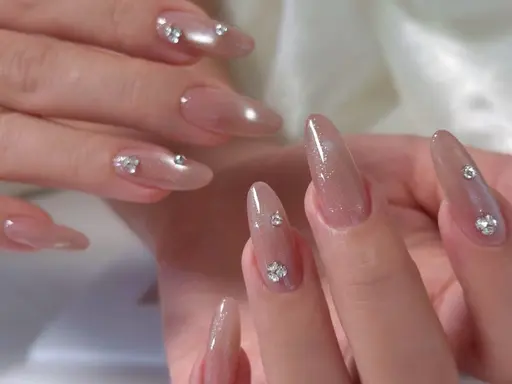 【新宿店人気Top1】自爪マグネットワンカラー+時間内パーツつけ放題¥6390