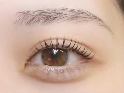 まつ毛パーマ＋ケラチン配合トリートメント¥6000