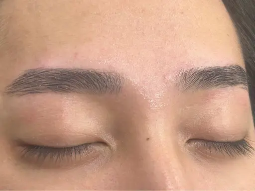 平日限定メンズ1日1人眉毛Wax脱毛(材料費として1000円いただいております)