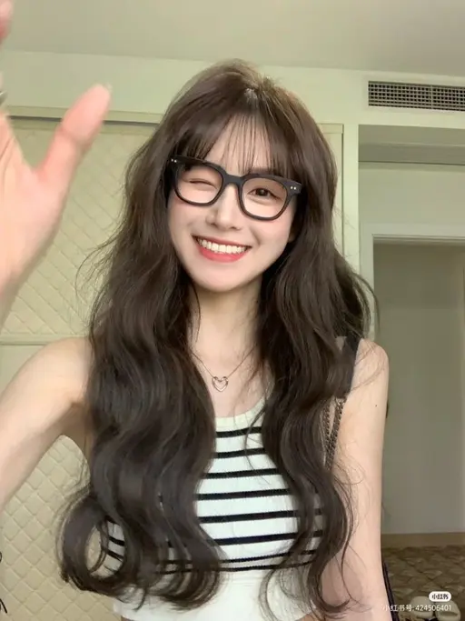 カット+🇰🇷韓国で大人気🇰🇷コテ巻き風無重力パーマ✨⚠️カウンセリングから動画撮影可能な方専用クーポンです。