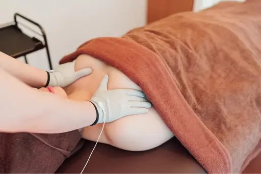 【60分】リピート多数❣️痩身×バストラインケア✨微弱電流×アロマの心地よいボディケア