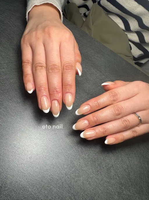 フレンチネイル