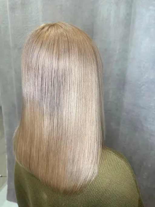 【ケアブリーチ使用】ダブルカラー