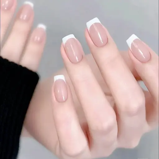 N人気自爪フレンチ（ベースカラー無）現金のみ