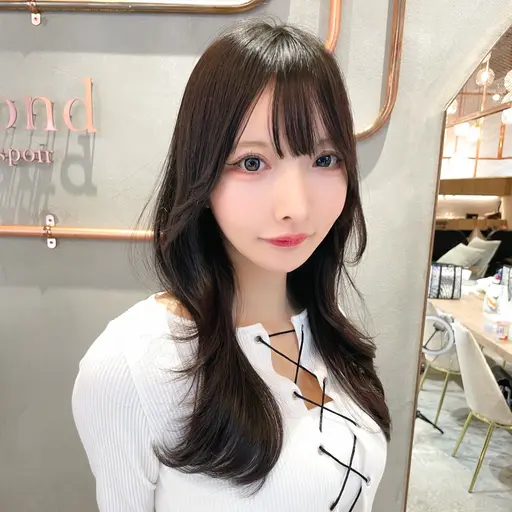 トレンドレイヤーカット＋つやカラー＋髪質改善トリートメント🌹