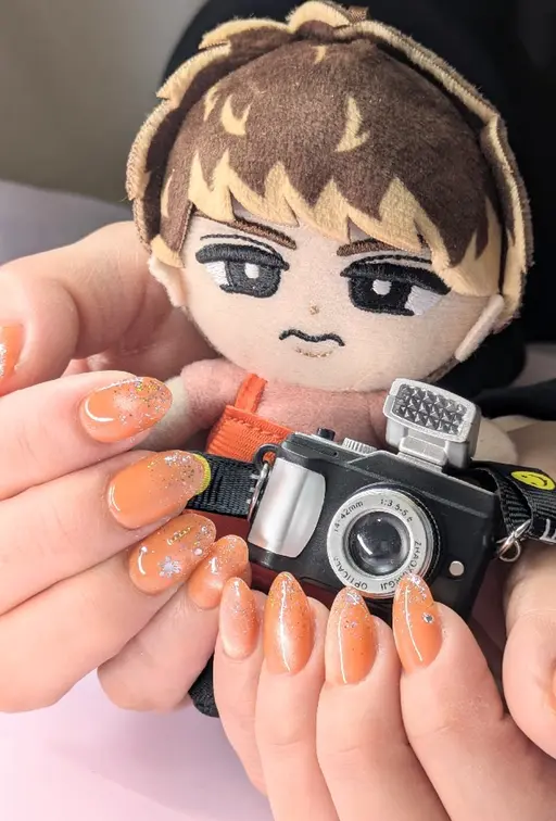 推しネイル/選べるベース選べるアート3本/新規他ジェルオフ無料！