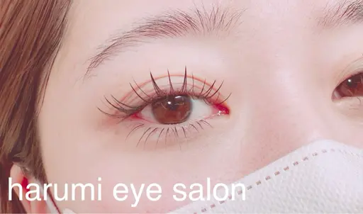 🦋フラットラッシュ100本/ご新規様オフ無料/アイパック付き、美容液コーティング仕上がり、束感は➕330円